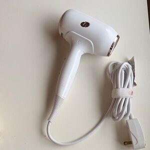 T3 White Hair Dryer